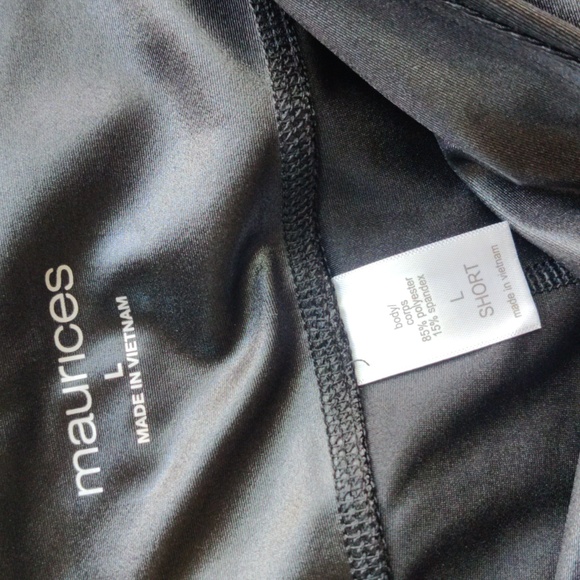 Luxe Liquid Shine High rise leggings - Picture 3 of 4